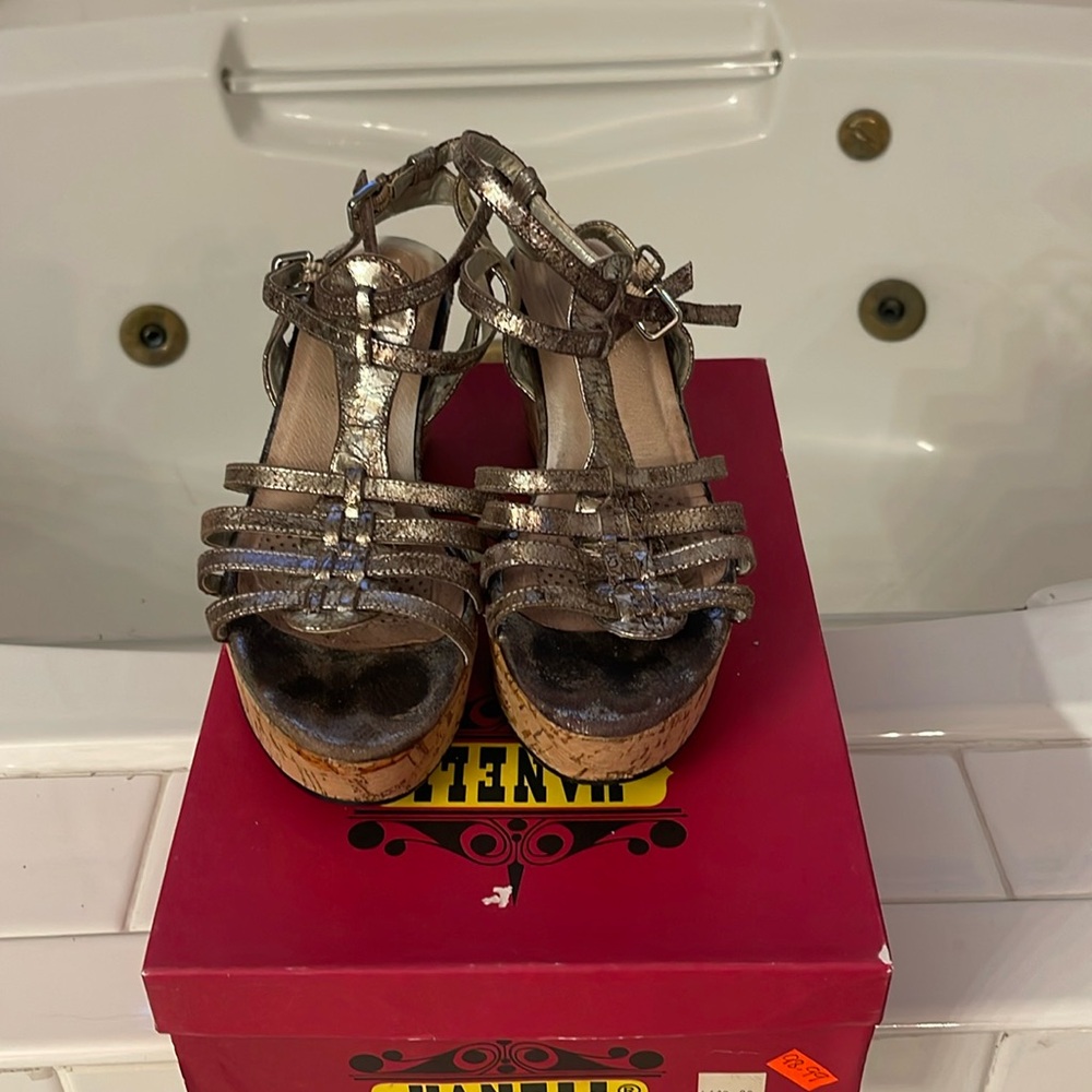 Vaneli Pewter Gladiator Sandals